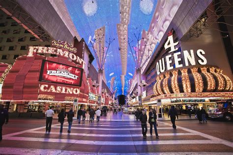 fremont street las vegas casinos.